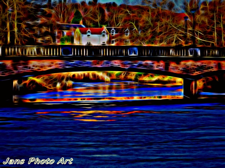 House OnThe Bridge